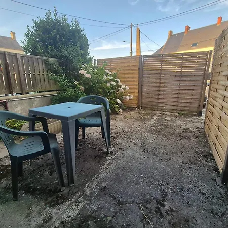 Apartman With Terrace And Barbecue Close To The Sea *